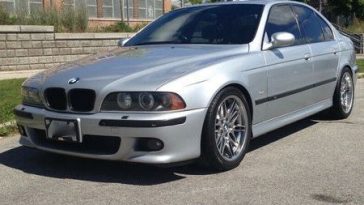 Die Sicherungskasten und das Relais für BMW 5er (E39; 1996 – 2003)